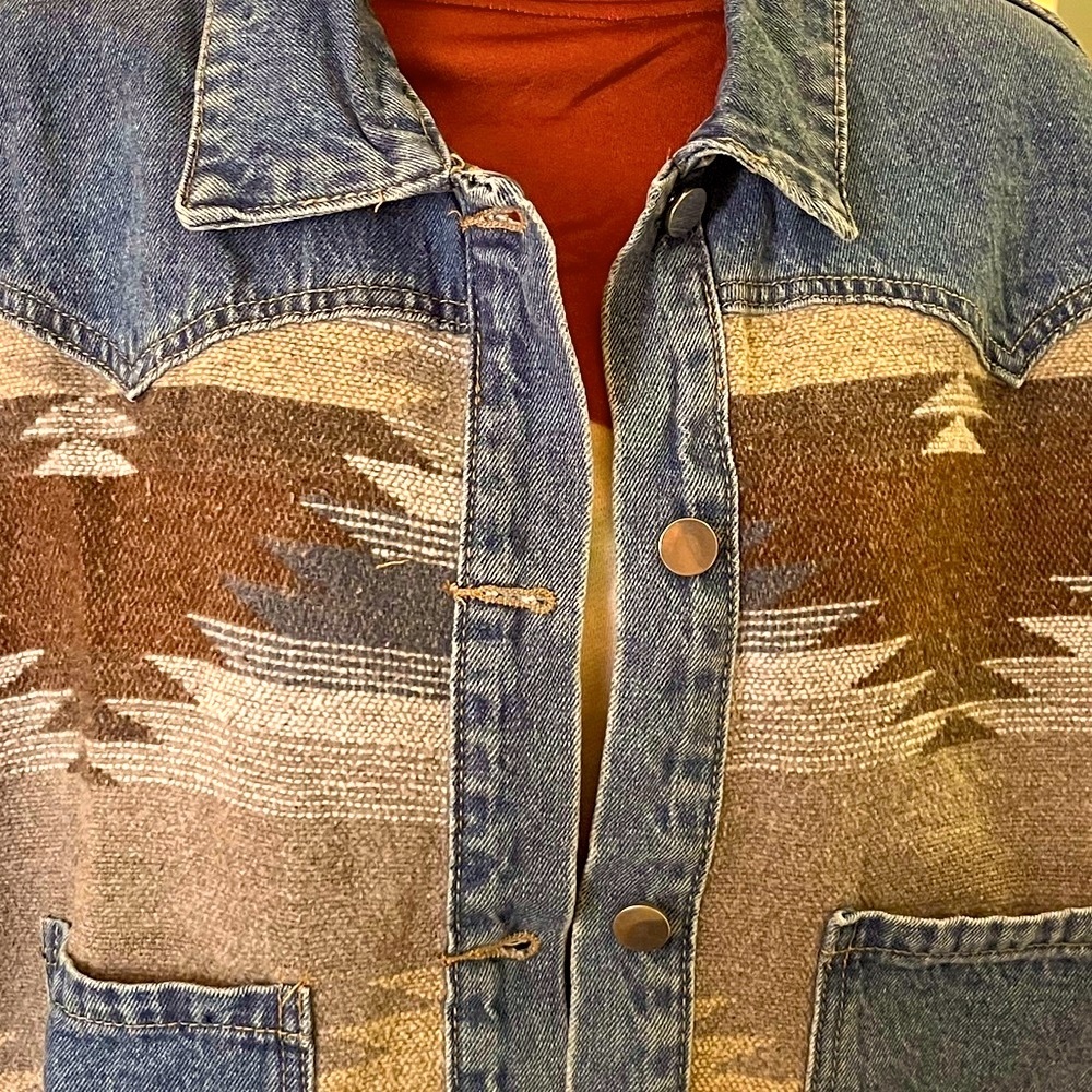 Denim jacket Aztec Pattern Jacket Aztec Patterned Design New Boutique - Picture 6 of 14